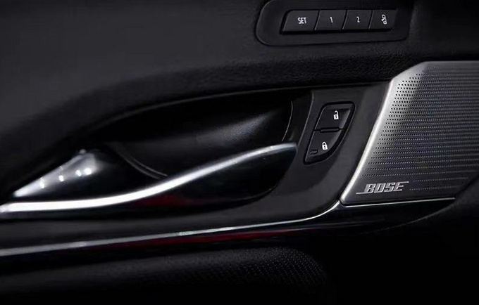 凯迪拉克CT4新增车型上市 售25.17万 配座椅加热-图7