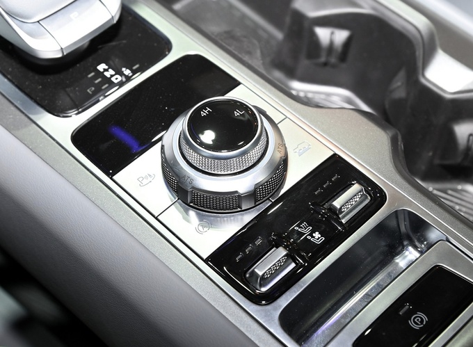 2023广州车展全新BJ40城市猎人版上市售价17.98-21.98万元-图8