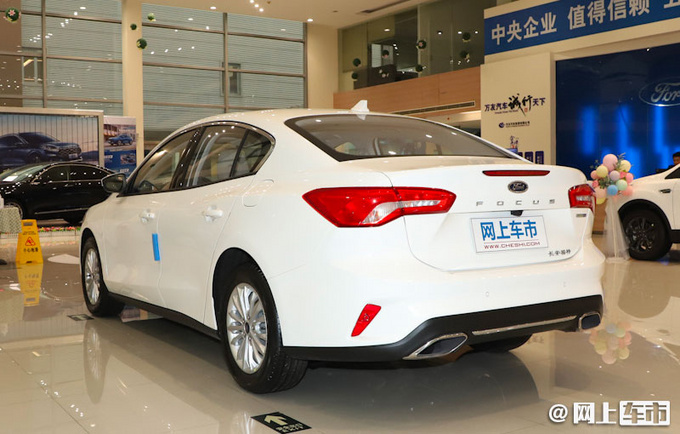 别着急买现款三缸版 福特-福克斯将换1.6L/1.6T四缸-图4
