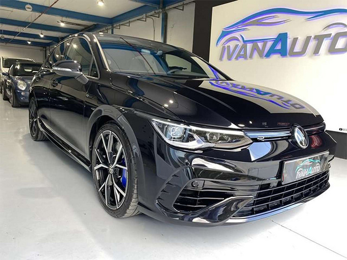 大众新款高尔夫R实拍 2.0T动力升级/性能超奔驰A35-图1