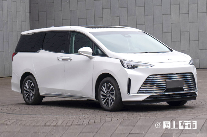别克世纪混动实拍换新2.0T发动机 油耗大幅降低-图9
