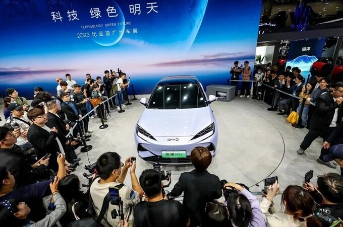 2023车市回顾自主反超合资比亚迪是关键-图8