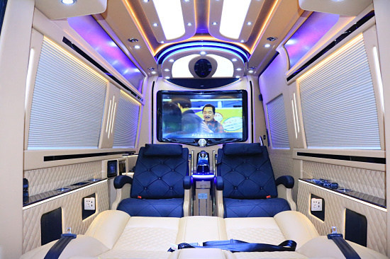 新奔驰斯宾特324房车 设计领先配置丰富-图8