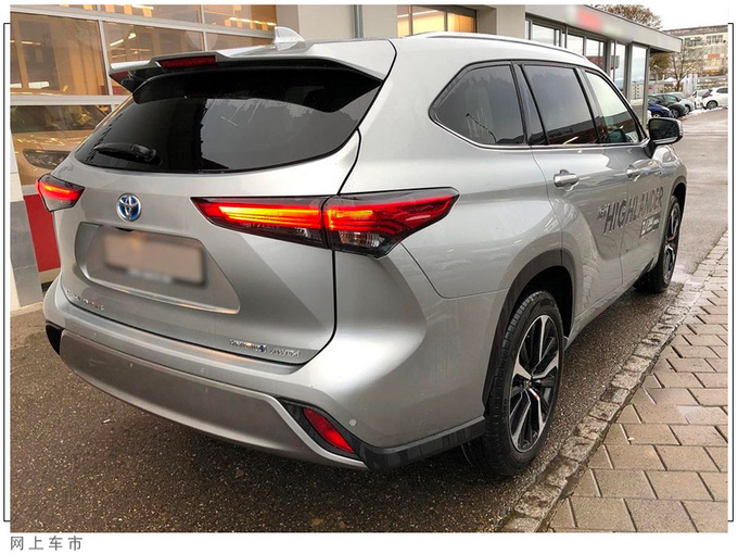 丰田全新汉兰达实拍搭2.5L混动/9月国产上市-图3