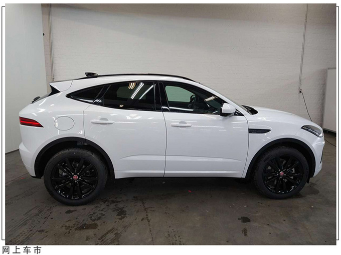 捷豹全新E-Pace实拍曝光搭2.0T/对标宝马X1-图2
