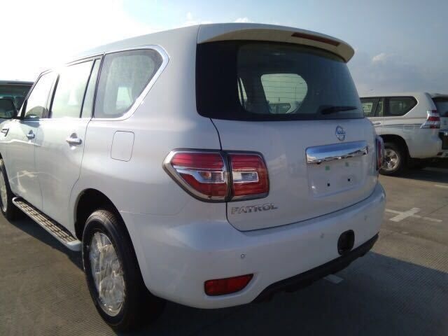 18款日产途乐Y62 销量猛增丝毫不输陆巡-图9