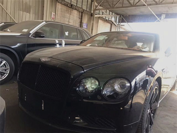 全面改款宾利飞驰V8S店内实拍 分期购选-图1