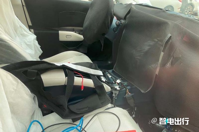 吉利银河E8换壳极氪轿车 10月发布 定位20万级-图8