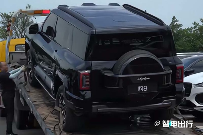 方程豹豹8內(nèi)飾無(wú)偽實(shí)拍下月開(kāi)訂 預(yù)計(jì)38.98萬(wàn)起-圖7