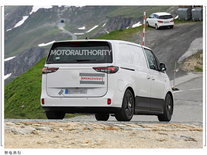 大众全新MPV最新量产实拍A柱新增三角窗-图6