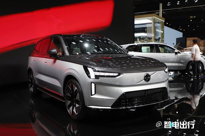 沃尔沃EX90接受预订预计售60-80万 4座版卖88万-图2