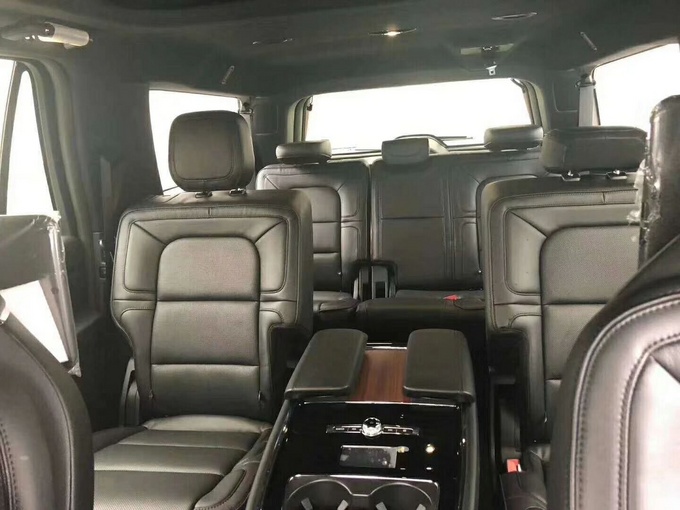 长轴林肯领航员3.5T 高性价四驱绝佳之选-图8