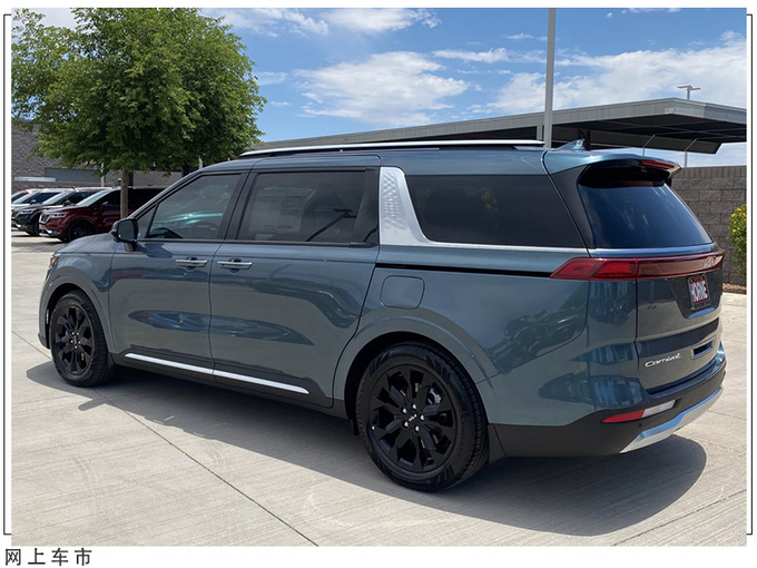 起亚全新嘉华实拍曝光搭2.0T引擎/比GL8更便宜-图2