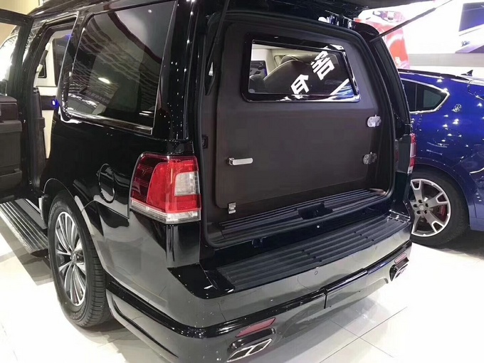 18林肯领袖一号3.5T 恢弘加长版傲视群雄-图9