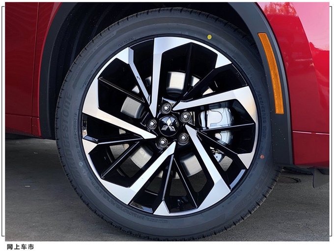 三菱新款欧蓝德实拍搭2.5L/外观内饰全面升级-图5