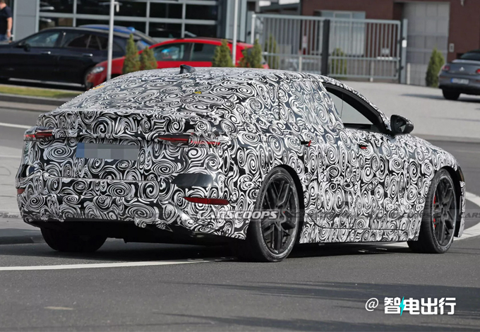 奧迪全新A6高性能版曝光轎跑造型/動(dòng)力大漲-圖3