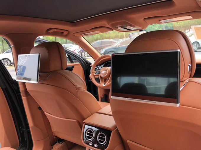 18款宾利添越4.0T柴油V8 底盘升降带后娱-图7