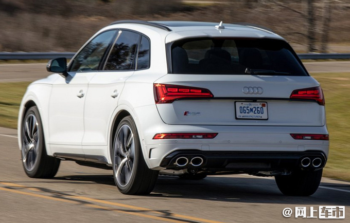 奥迪新款SQ5上市 售价6X.XX万元 搭3.0T+8AT动力-图2