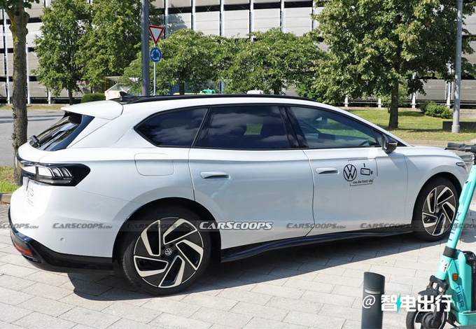 大众全新轿车实车街拍年底前推出/比凯美瑞好看-图2