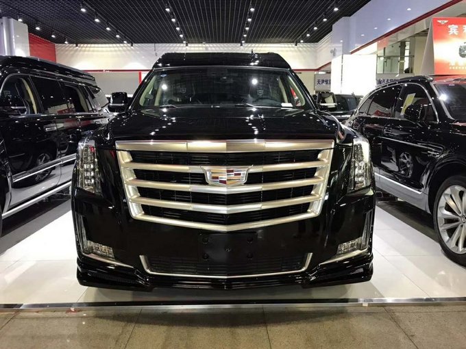 凯迪拉克总统一号 前卫加长版豪车235万-图2