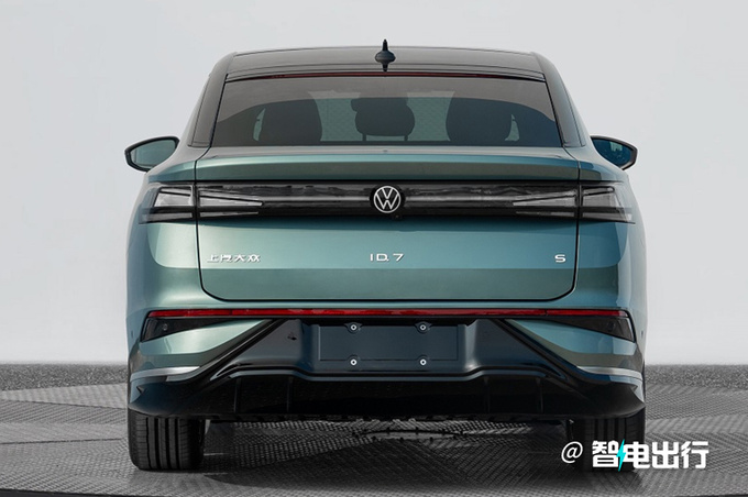 上汽大众ID.7 S实拍比帕萨特大一圈 全系单电机-图2