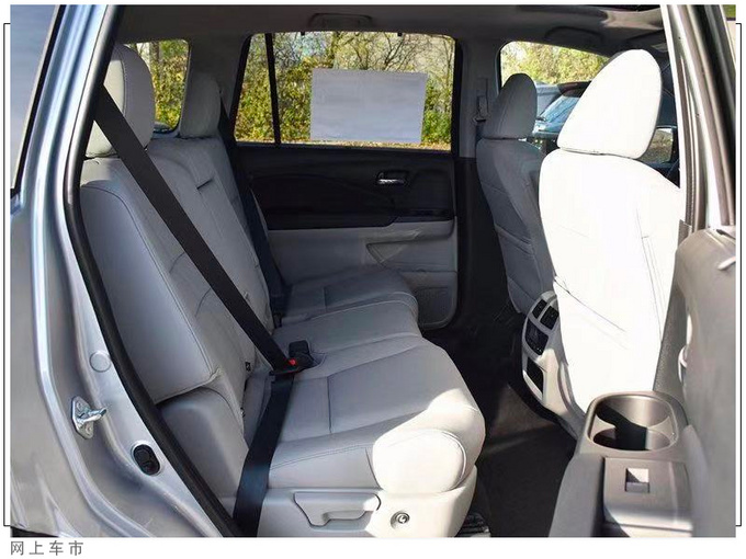 本田新款大号CR-V实拍搭V6引擎/内饰更豪华-图7