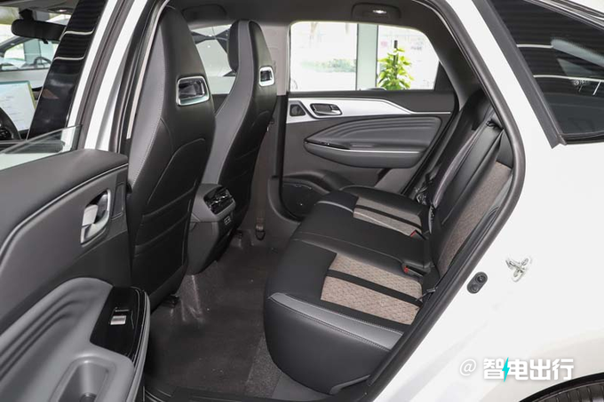 埃安AION S Max后天上市销售入门版不到15万-图2