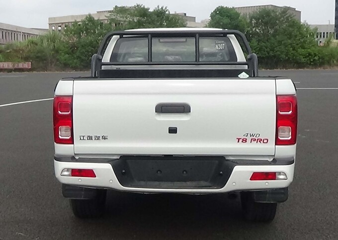 油价飙升不要慌江淮天然气双燃料皮卡亮相工信部-图4