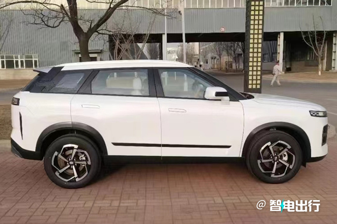 奇瑞TJ-1定名XXXX续航1200km 最快7月上市-图3
