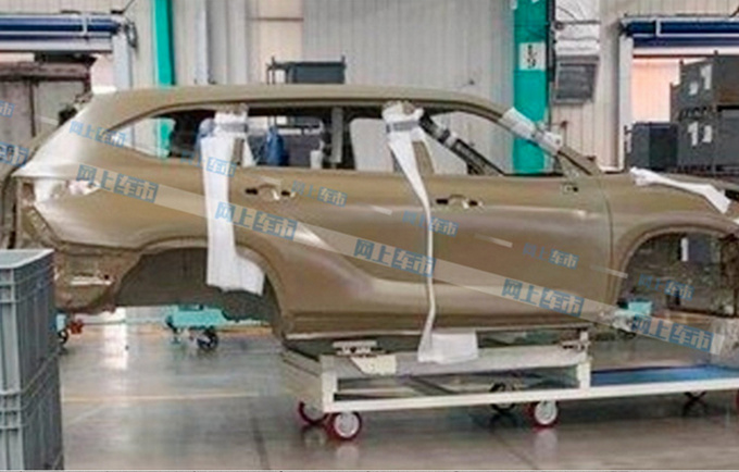 一汽丰田新七座SUV最快4月发布 延续皇冠系列-图6