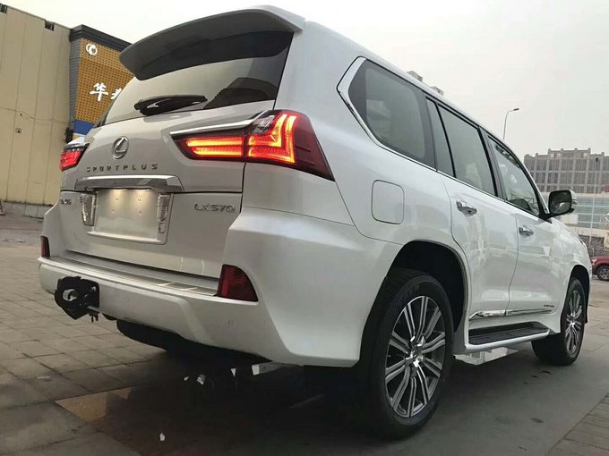 18款雷克萨斯LX570多版本颜色 现车报价-图5
