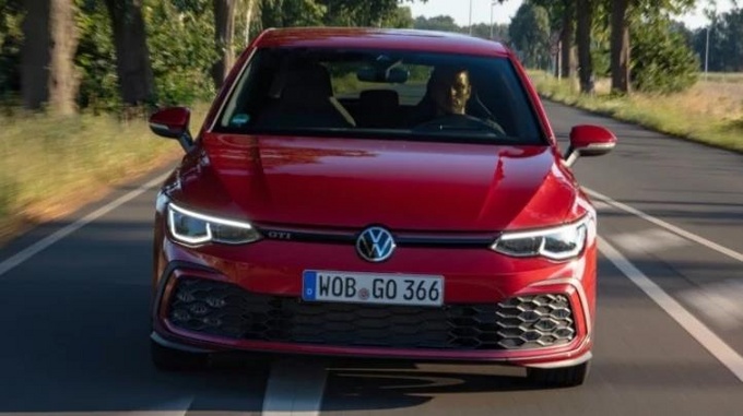 大众全新高尔夫GTI价格曝光搭2.0T/配置十分丰富-图3