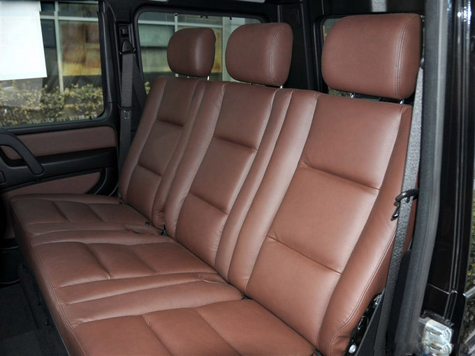 奔驰G5004x4配置曝光 动力越野提车指南-图9