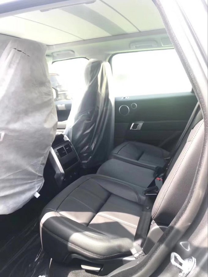 18款路虎揽胜运动S版 柴油越野优点解析-图9