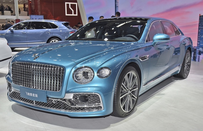 2024粤港澳车展宾利Batur车型首度于华南公开亮相-图11