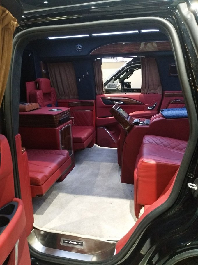 凯迪拉克总统一号 高品质18款加长235万-图7