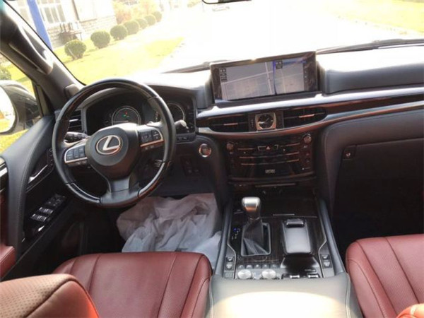 18款雷克萨斯LX570八座 大咖级日系越野-图7