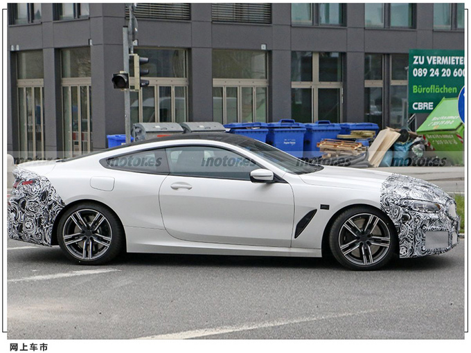 宝马全新8系内饰曝光换搭全新系统/保留V8动力-图6