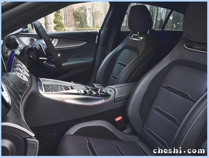 奔驰新款GT跑车实拍动力升级/竞争保时捷帕拉梅拉-图7