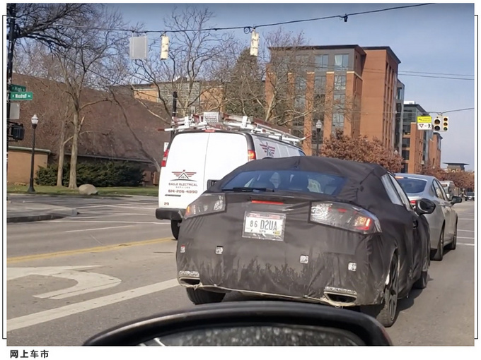 本田全新思域两厢曝光换装新大灯/配悬浮中控屏-图4