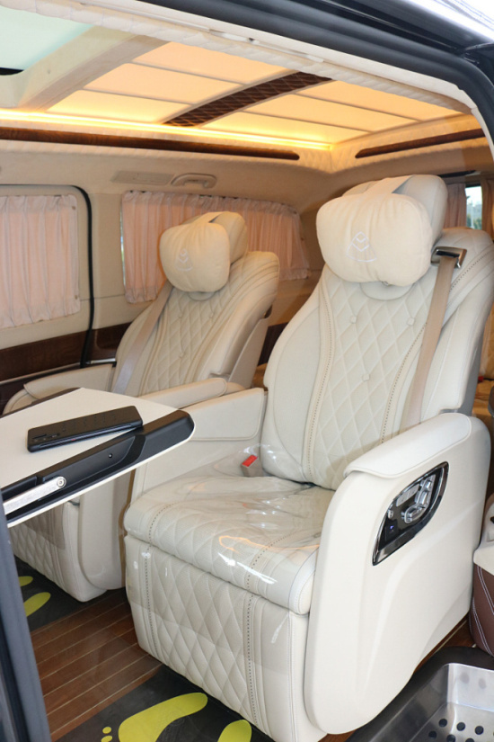 奔驰V260改装版VS680价格 豪华内舱体验-图5