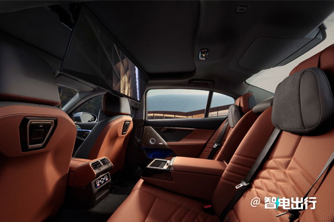 宝马全新5系长轴版11月17日全球首发尺寸再升级-图2