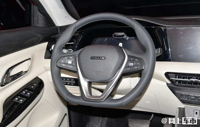 全新欧尚X7 PLUS曝光 外观更硬朗 搭载1.5T新动力-图6