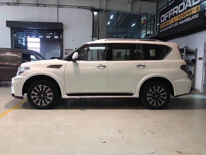 19款日产尼桑途乐七座 真皮大包围细节图-图7