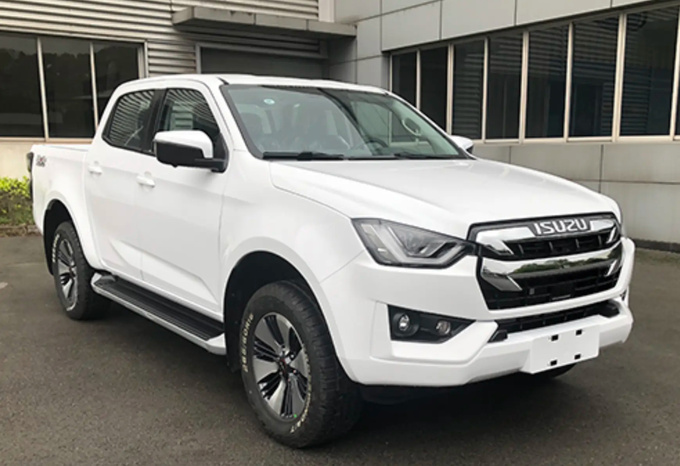 庆铃五十铃T30冒险家12月即将上市3.0T柴油机回归-图2