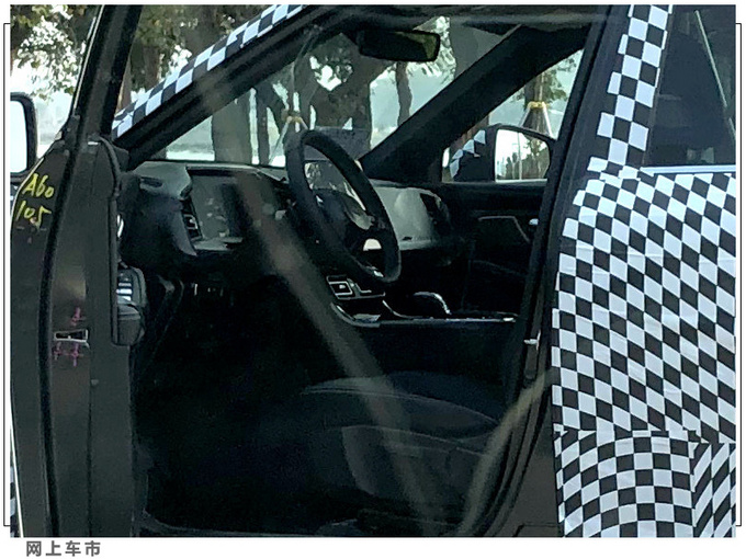 广汽传祺新GS8谍照曝光外观内饰大改 或年内上市-图4