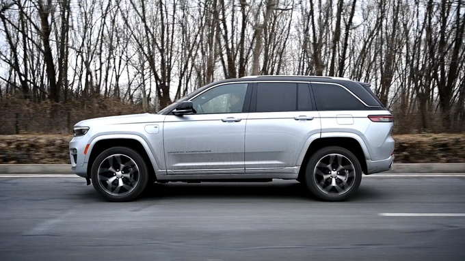 《豪华180》全新大切诺基4xe能否成为越野传奇的新篇章-图43