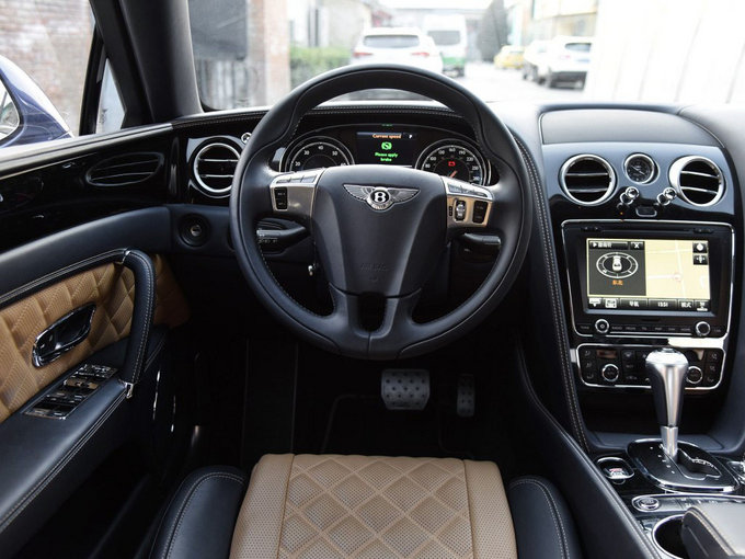 2018款宾利飞驰V8S 高端品质零利润开走-图5