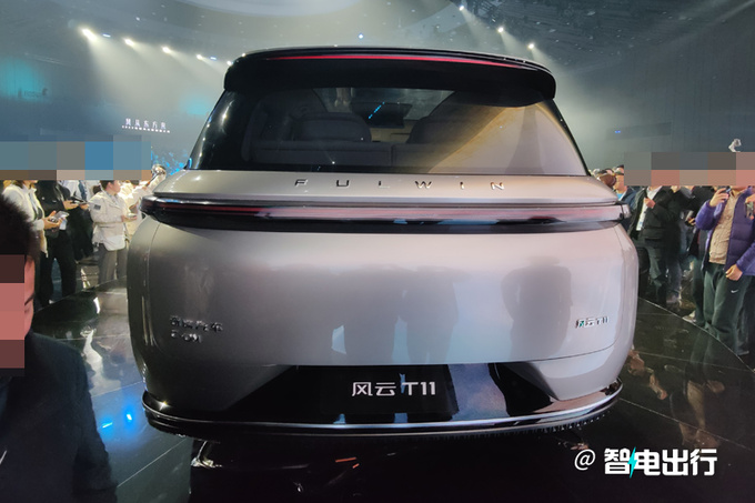 奇瑞风云T11搭全电动大六座+智能四驱PK理想L8-图4