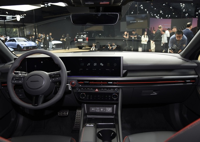 2023广州车展重点轿车新车汇总奔驰E级/宝马5系领衔-图18